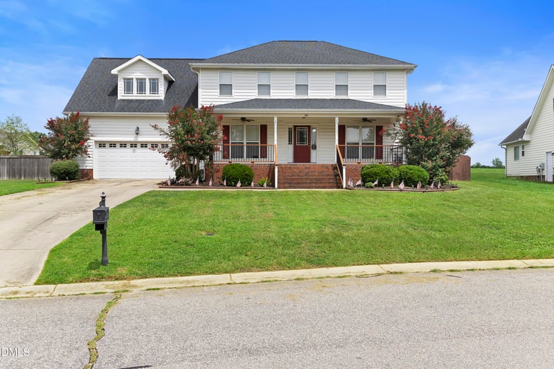 191 Golden Oats Dr, Angier, NC 27501