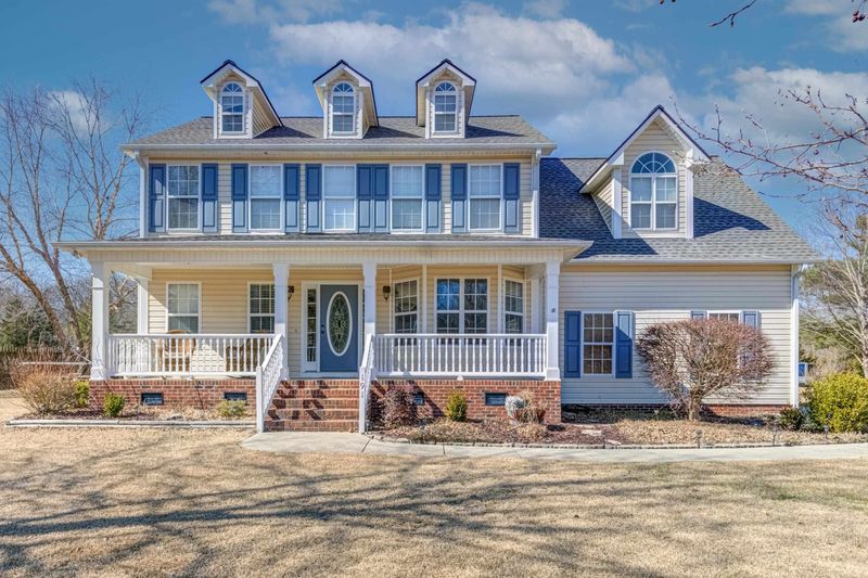 191 Greenlyn Dr, Clayton, NC 27520