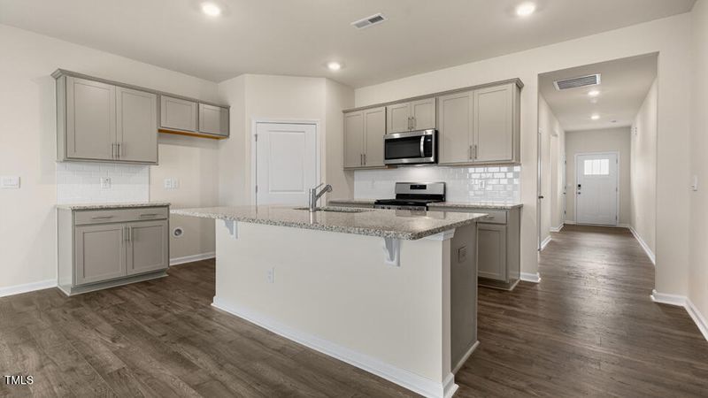 191 Honeydew Dr, Angier, NC 27501
