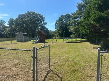 191 Lansing Dr, Benson, NC 27504