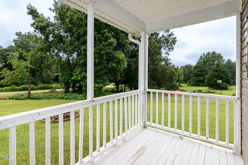 191 Lansing Dr, Benson, NC 27504