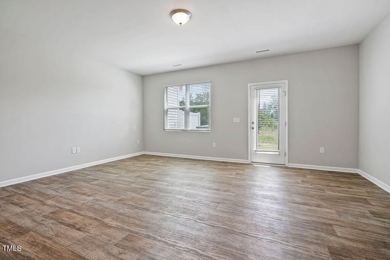 191 Liam St, Clayton, NC 27520