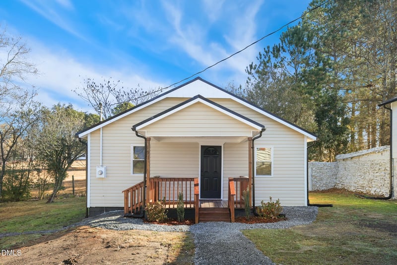 191 Poole St, Coats, NC 27521