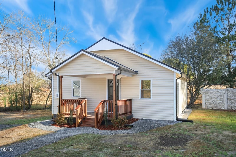 191 Poole St, Coats, NC 27521