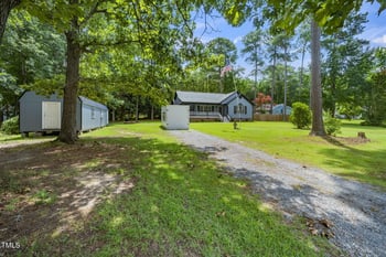 191 Ridge Way Ln, Clayton, NC 27520