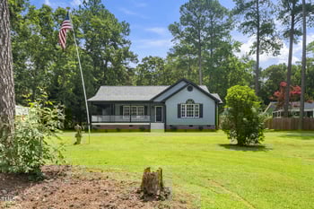 191 Ridge Way Ln, Clayton, NC 27520