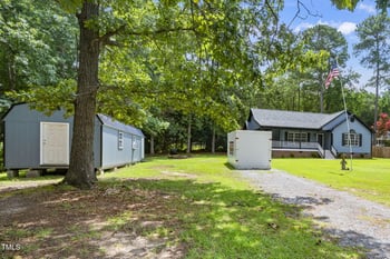 191 Ridge Way Ln, Clayton, NC 27520
