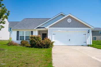 191 Steamboat Ln, Burlington, NC 27217