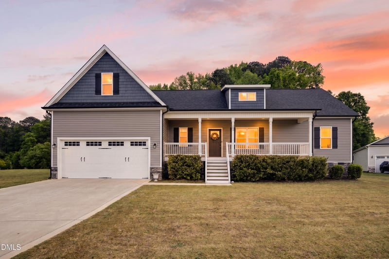 191 Stratocastor Dr, Zebulon, NC 27597