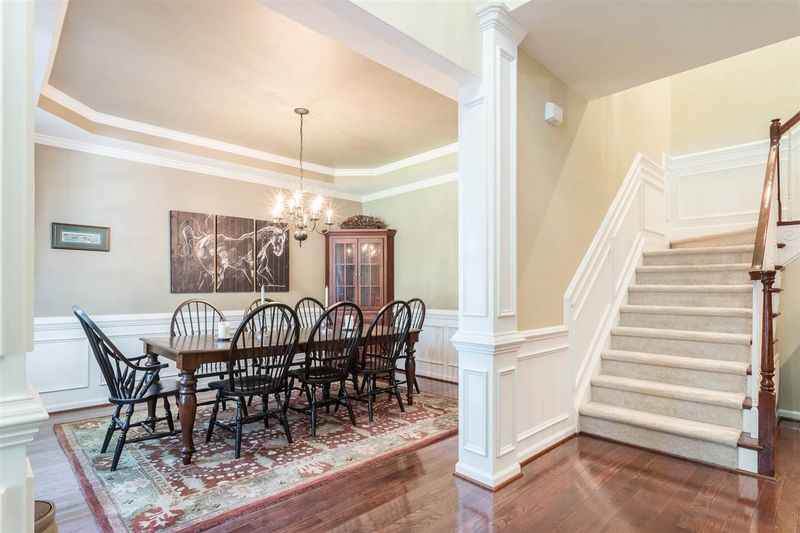 1910 E Chapman Ct, Hillsborough, NC 27278
