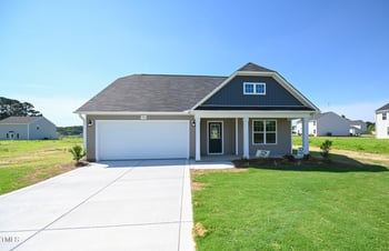 1910 Elephant Ln, Hope Mills, NC 28348