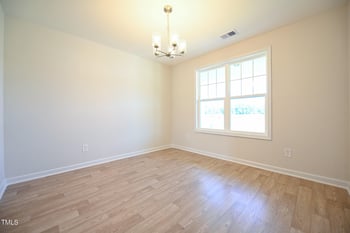 1910 Elephant Ln, Hope Mills, NC 28348