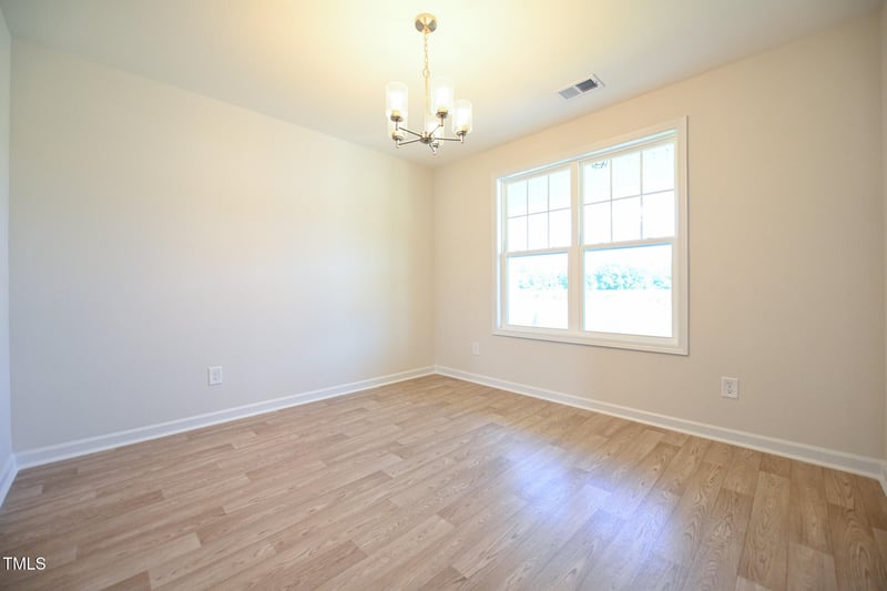 1910 Elephant Ln, Hope Mills, NC 28348