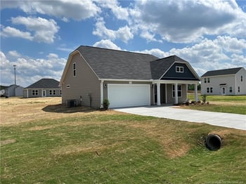 1910 Elephant Ln, Hope Mills, NC 28348
