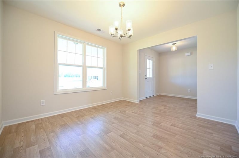 1910 Elephant Ln, Hope Mills, NC 28348