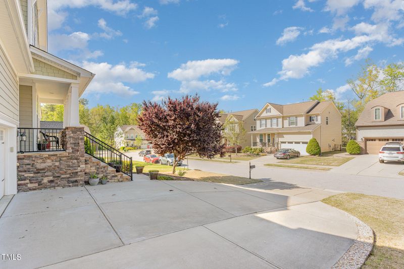 1910 Mostyn Ln, Apex, NC 27502