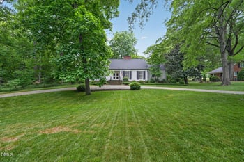 1910 Shirley Dr, Burlington, NC 27215
