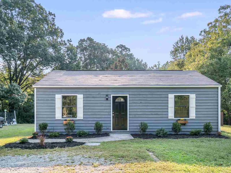 1910 Washington St, Durham, NC 27704