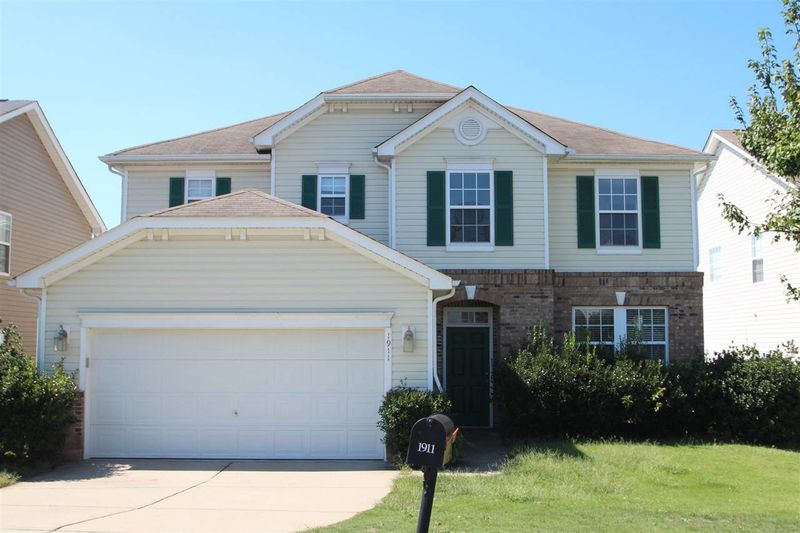 1911 Devonridge Dr, Fuquay Varina, NC 27526