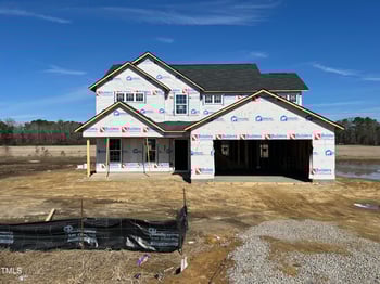 1911 Elephant Ln, Hope Mills, NC 28348