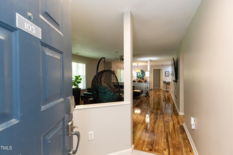 1911 Falls Landing Dr #103, Raleigh, NC 27614