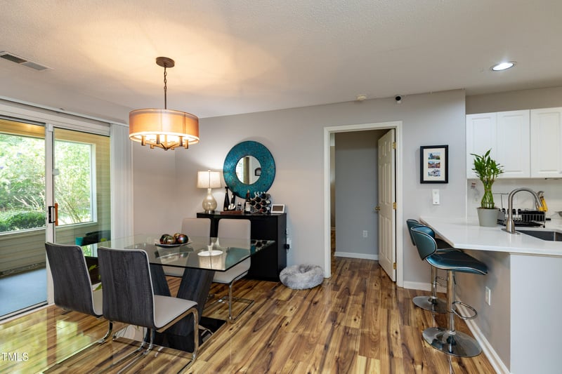 1911 Falls Landing Dr #103, Raleigh, NC 27614