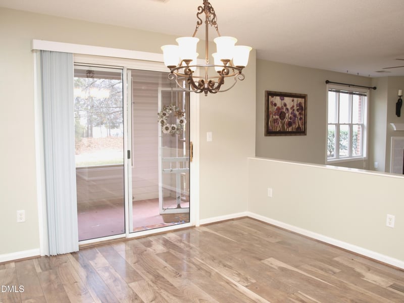 1911 Falls Landing Dr #106, Raleigh, NC 27614