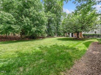 1911 Falls Landing Dr, Raleigh, NC 27614