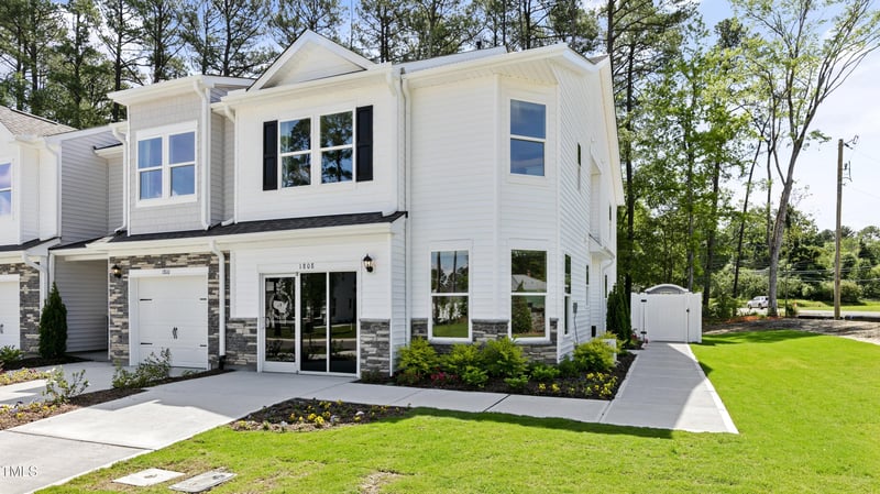 1911 Hinesley Dr, Durham, NC 27703