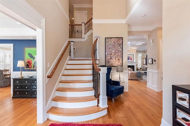 1911 Mccarthy St, Raleigh, NC 27608