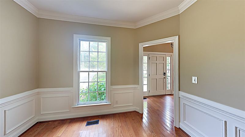 1911 Misty Water Ct, Apex, NC 27502