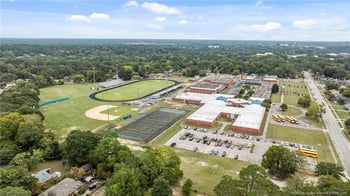 1911 Seabrook Rd, Fayetteville, NC 28301