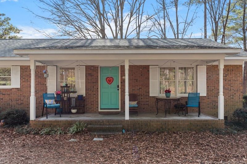 1911 Spring Ln, Sanford, NC 27330