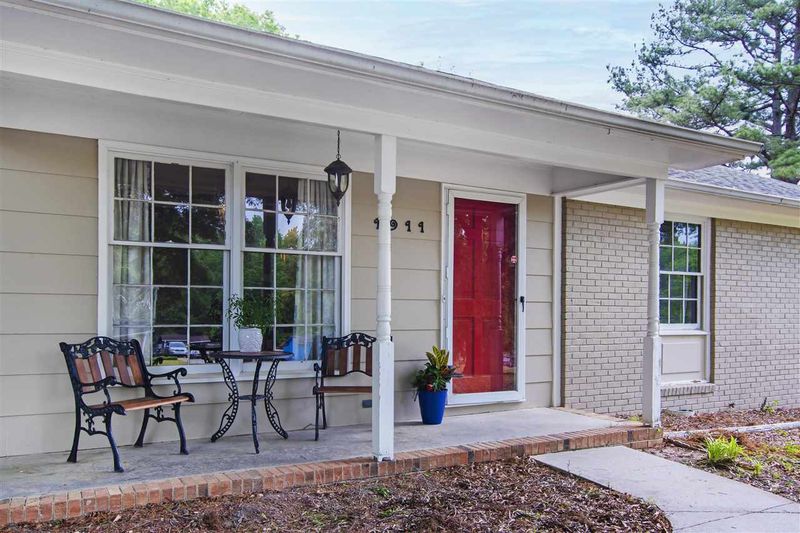 1911 Torredge Rd, Durham, NC 27712
