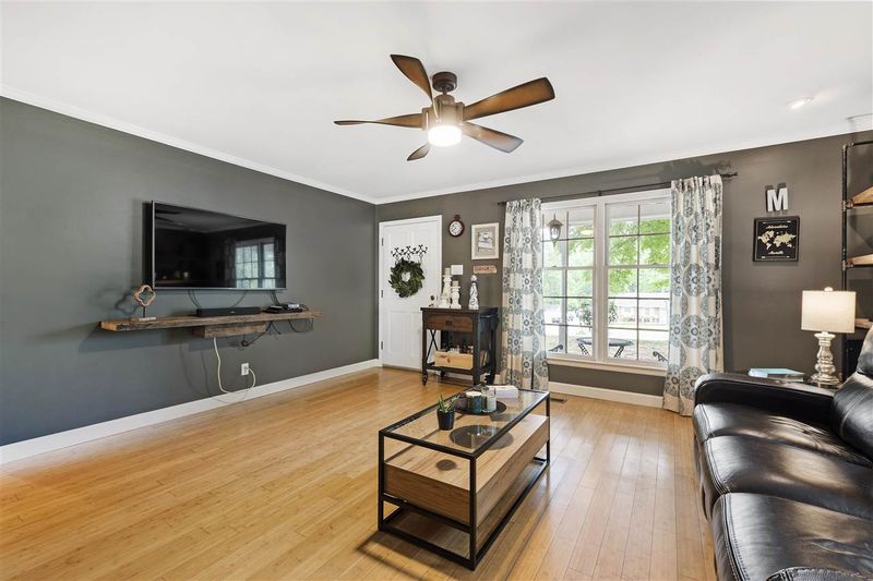 1911 Torredge Rd, Durham, NC 27712