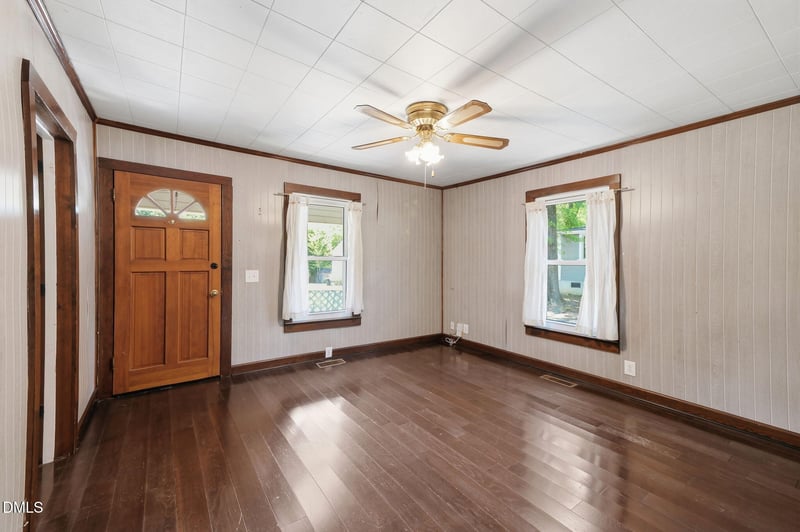 1911 Watson Rd, Durham, NC 27704