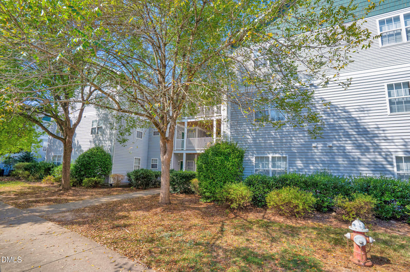 1911 Wolftech Ln #302, Raleigh, NC 27603