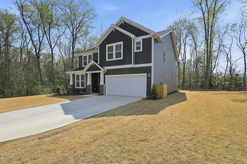 1912 Old Bramble Ln, Fuquay Varina, NC 27526