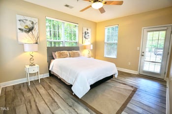 1912 Parkside Village Dr, Clayton, NC 27520