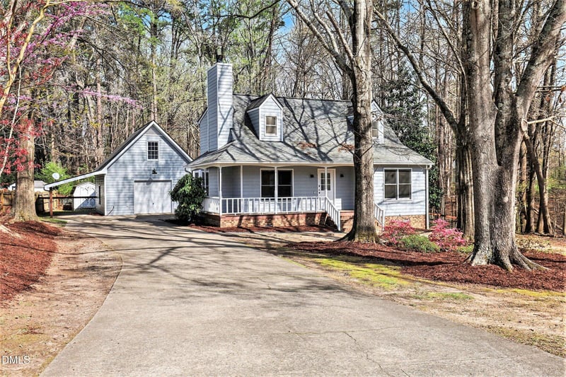 1912 Red Oak Ln, Clayton, NC 27520