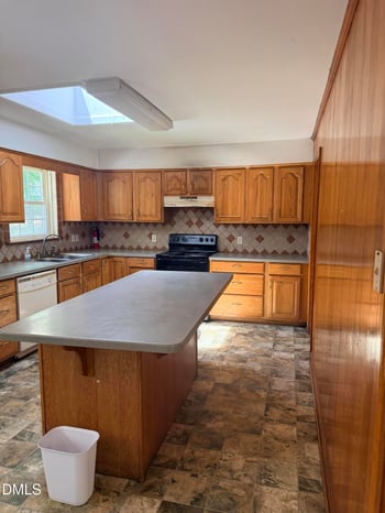 1912 So Hi Dr, Durham, NC 27703