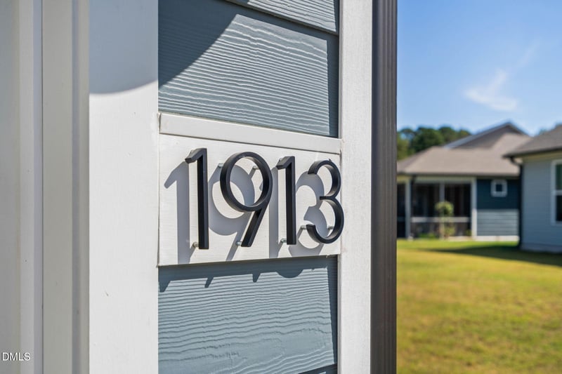 1913 Bigleaf Maple Rn, Fuquay Varina, NC 27526