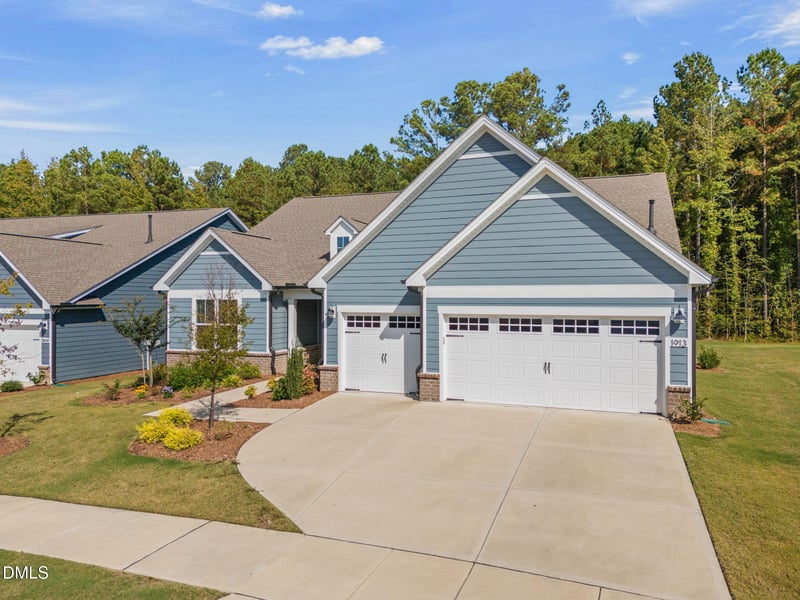1913 Bigleaf Maple Rn, Fuquay Varina, NC 27526