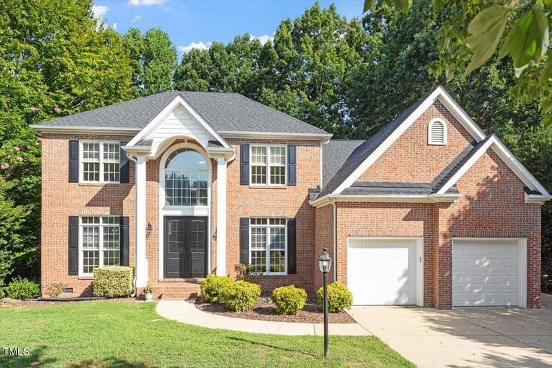 1913 Katesbridge Ln, Raleigh, NC 27614