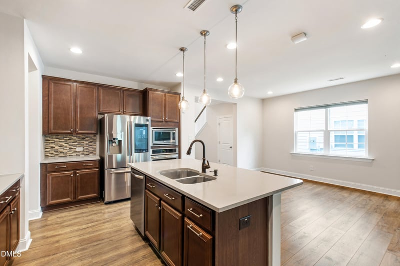 1913 Stanlake Dr, Apex, NC 27502