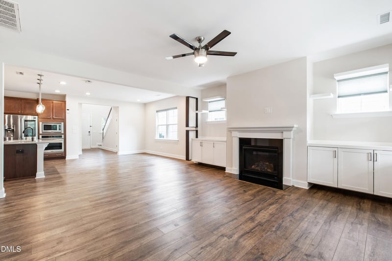 1913 Stanlake Dr, Apex, NC 27502