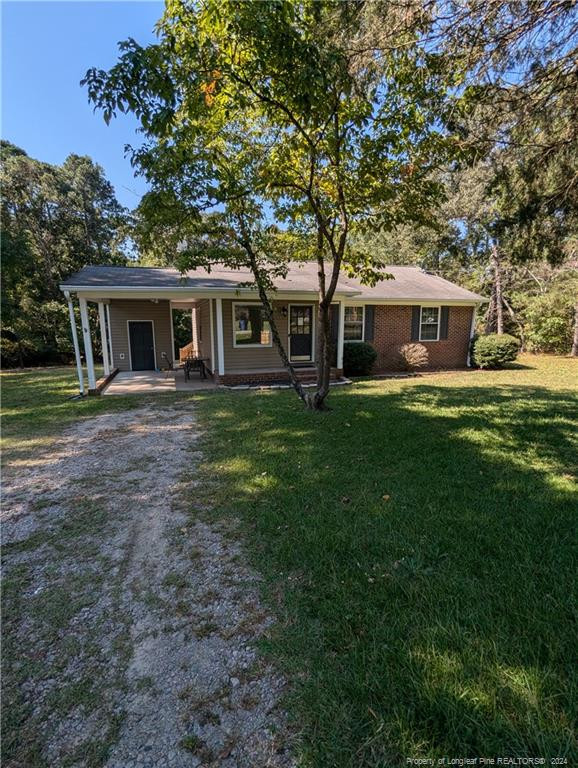 1914 Whip Poor Will Ln, Sanford, NC 27330