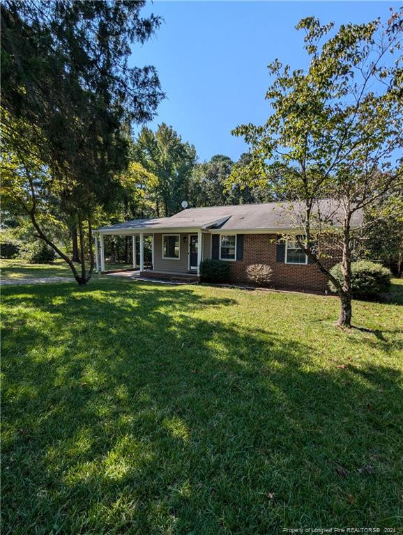 1914 Whip Poor Will Ln, Sanford, NC 27330