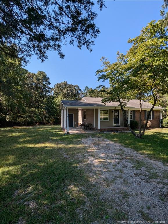 1914 Whip Poor Will Ln, Sanford, NC 27330