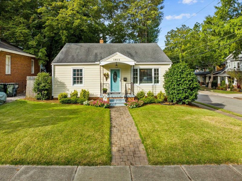 1915 Carroll Dr, Raleigh, NC 27608